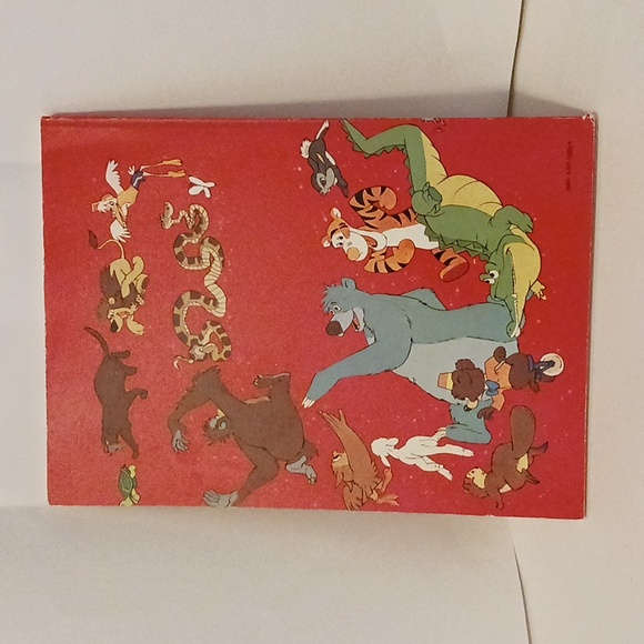 Vintage: The Giant Walt Disney Word Book - Picture 2 of 9